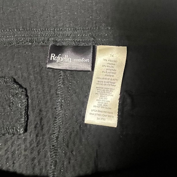 Rafaella Comfort Pull On Black Pants Sz 14 - Picture 4 of 4